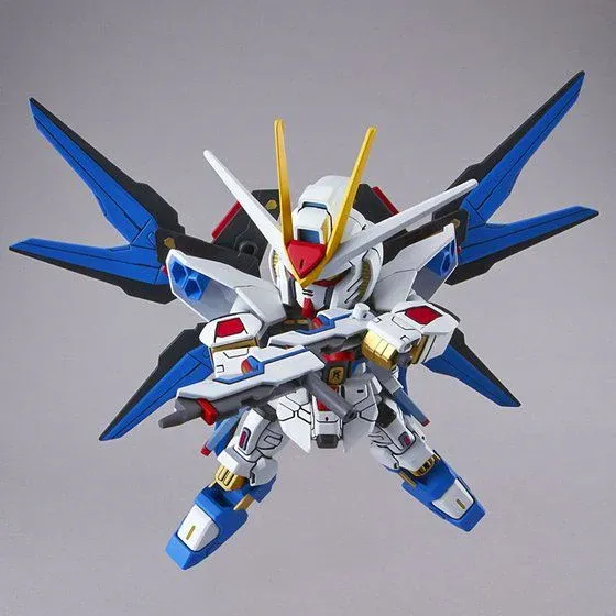 SD EX-STANDARD 自由鋼彈 組裝模型 BANDAI SPIRITS 機動戰士鋼彈SEED DESTINY