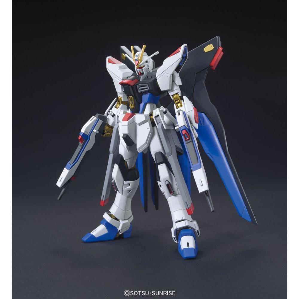HGCE 機動戰士鋼彈 SEED DESTINY 自由鋼彈 組裝模型 1/144 BANDAI SPIRITS