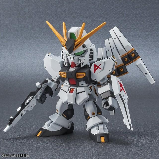 SD EX-STANDARD 逆襲的夏亞 ν鋼彈 組裝模型 BANDAI SPIRITS